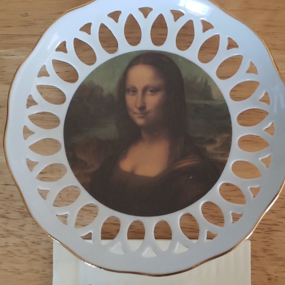 Plate number 1 of 6 in the Zelda art treasures ser